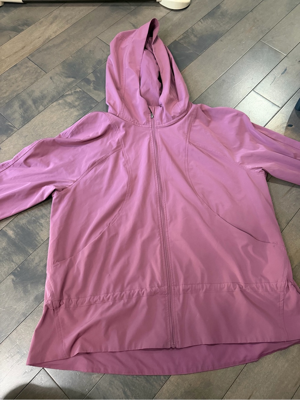 Lululemon Lightweight Hoodie/Wind breaker Jacket Size 10
